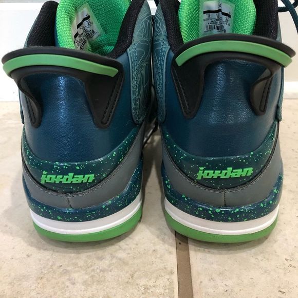 Jordan Dub Zero Teal Sneakers - Picture 4 of 7